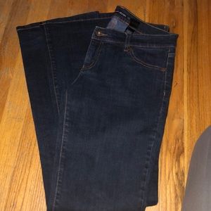 🌸DKNY JEANS🌼
